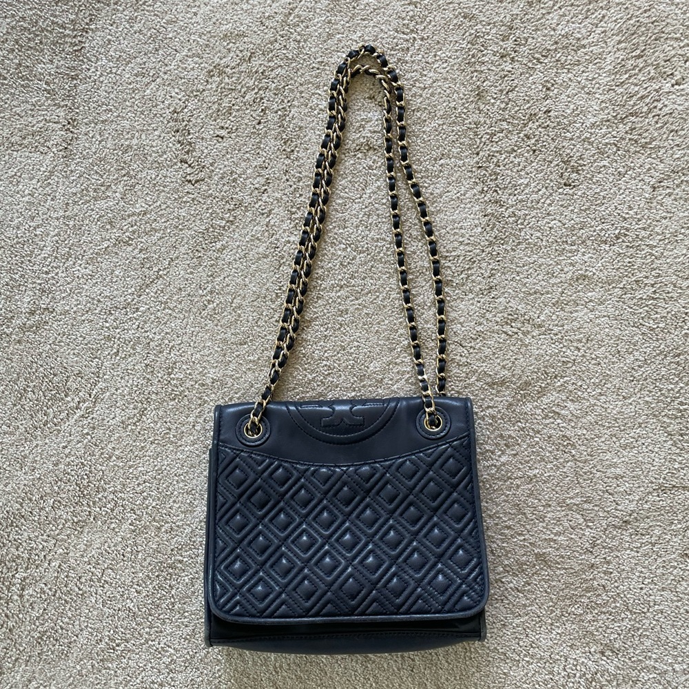 TORY BURCH Savannah Convertible Shoulder Bag - Navy